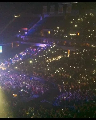 Live concert by Anne Wilson