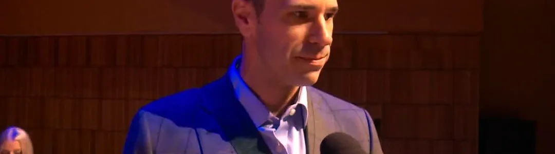 History That Doesn't Suck With Professor Greg Jackson